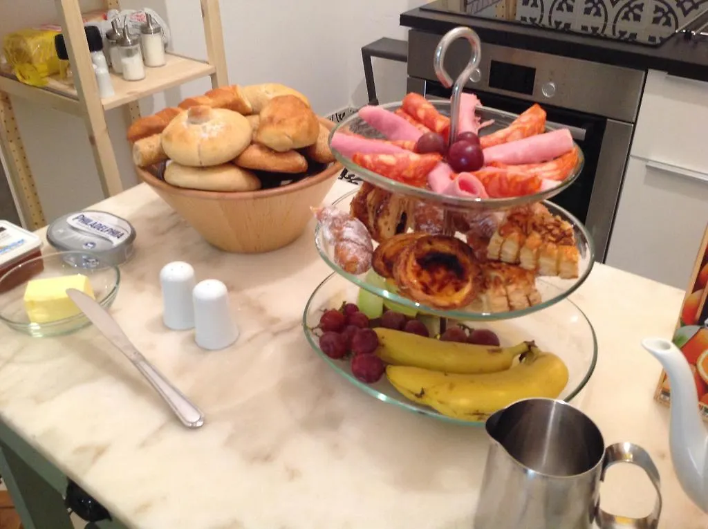 Guest house Feel Lisbon B&B